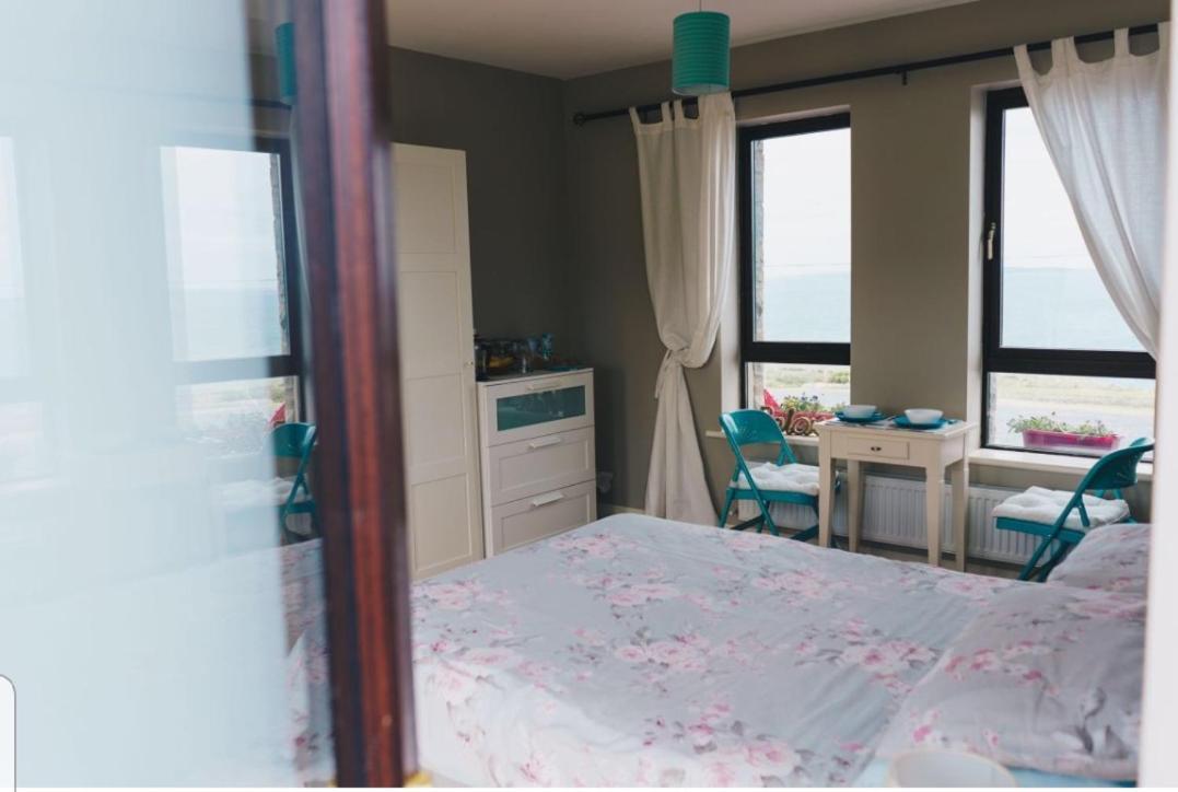 Our View Bed & Breakfast ดูลิน ภายนอก รูปภาพ
